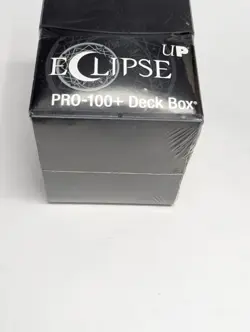Ultra Pro Eclipse PRO 100+ Deck Box BLACK Locking Lid w/ 1 Card Divider - Image 2