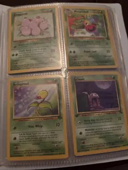 Binder Full of Vintage Pokemon Cards Around 100 Cards - Image 3