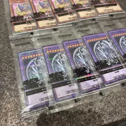 Yu-GI-OH Yugioh Black Magician Girl, Blue Eyes Ultimate Dragon 10pc Set - Image 2