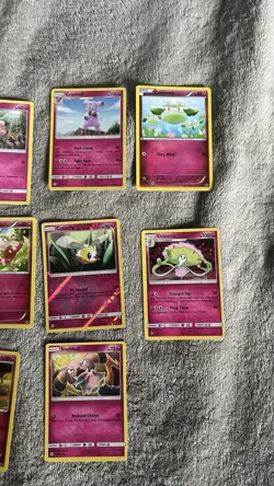 Lot Of 10 Cute Fairy Type Cards - Pokemon Tcg - Image 4