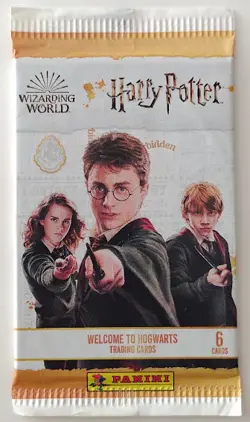 Italy 2021 Panini Harry Potter Welcome to Hogwarts Trading Card Pack - Image 1