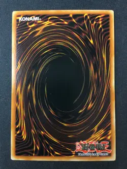 Yugioh Maximum Gold MAGO-EN003 Red-Eyes Black Dragon 1st Ed Premium Gold Rare LP - Image 2