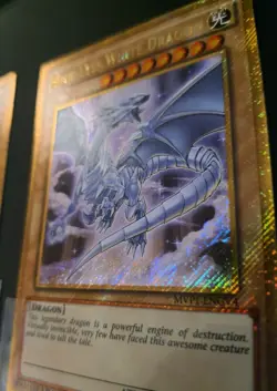 3x Blue-Eyes White Dragon Gold Secret Rare Playset MVP1-ENGV4 YuGiOh! NM - Image 3
