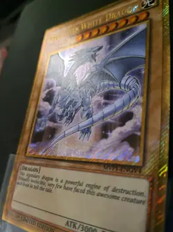 3x Blue-Eyes White Dragon Gold Secret Rare Playset MVP1-ENGV4 YuGiOh! NM - Image 5