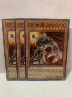 YUGIOH ANCIENT GEAR GOLEM-ULTIMATE POUND X3 COMMON LIGHT PLAYED - Image 1