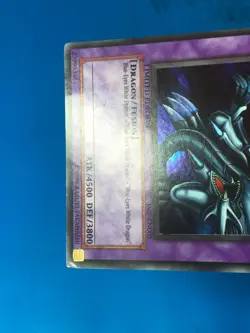 YUGIOH Ultra Rare Blue-Eyes Ultimate Dragon JMP-EN005 PLAYED - Image 4