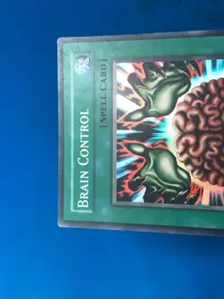 YUGIOH Super Rare Brain Control TLM-EN038 PLAYED - Image 3