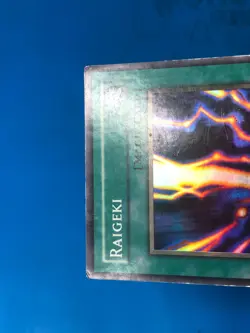 YUGIOH Super Rare Raigeki LOB-E042 PLAYED - Image 3