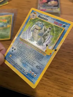 NEAR MINT! Blastoise (2/102) Celebrations Classic Holo Pokemon Card! FAST P&P! - Image 4