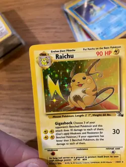NEAR MINT! Raichu (14/62) Holo Fossil Set Pokemon Card! FAST & FREE P&P! - Image 3