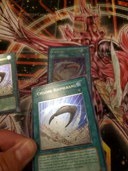 Cyclone Boomerang SOI-EN042 Ultimate Rare - Image 4