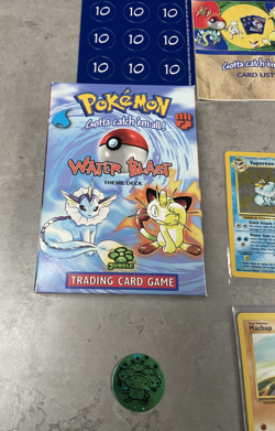 POKEMON TCG Water Blast! 1999 WOTC Theme Deck Holo Vaperon COMPLETE & Boxed - Image 5