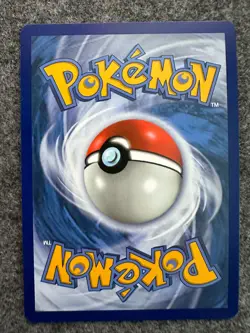 Pokemon Card Gengar Sword & Shield Holo Rare 085/202 Near Mint - Image 2