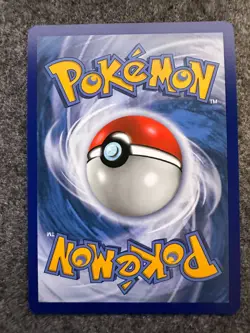 Pokemon Card Gengar Sword & Shield Holo Rare 085/202 Near Mint - Image 2