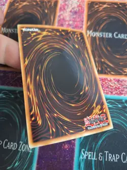 Yugioh Evolzar Laggia MGED-EN028 Premium Gold Rare 1st Edition Near Mint - Image 4