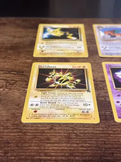 KIDS WB Presents POKEMON The First Movie 4 Great BLACK STAR PROMO SET cards 1999 - Image 2
