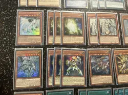 Yugioh Blue Eyes White Dragon Deck! With Extras! - Image 4