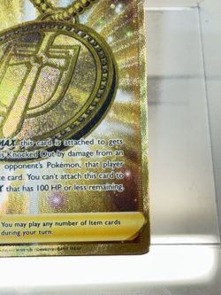 Hero's Medal - 201/185 - Pokemon Vivid Voltage Sword Shield Secret Rare Card NM - Image 4