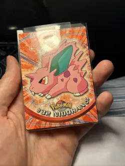 1999 Pokemon Topps Card Nidoran #32 Blue Logo TV Animation Series 1 Vintage MP - Image 4