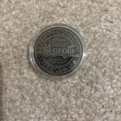 Yugioh Silver Dark Magician YCS Coin wow look - Image 3