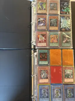 Yugioh 4 Holo Binders Huge Lot Classic Old Cards! - Image 2