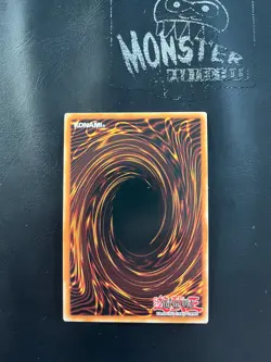 YUGIOH DARK MAGICIAN ULTRA RARE LOB-E003 - Image 2