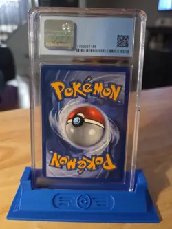 CGC 8 NM MINT Venomoth 13/64 Holo Rare Jungle Vintage WOTC 1999 Pokemon Card - Image 2