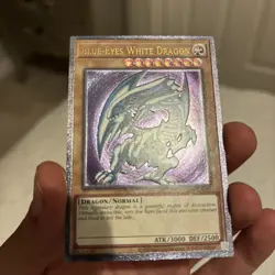 Yugioh OP28-EN001 Blue-Eyes White Dragon Ultimate Rare Euro wow look - Image 3