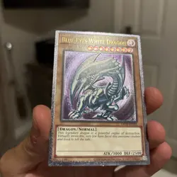 Yugioh OP28-EN001 Blue-Eyes White Dragon Ultimate Rare Euro wow look - Image 5