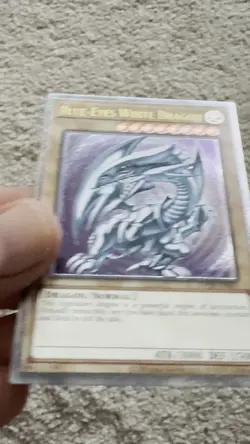 Yugioh OP28-EN001 Blue-Eyes White Dragon Ultimate Rare Euro wow look - Image 2