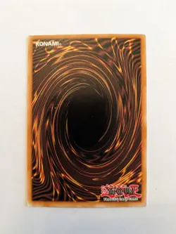 YuGiOh Cyber Dragon Nova SUPER RARE OP17-EN006 Mint Condition - Image 4
