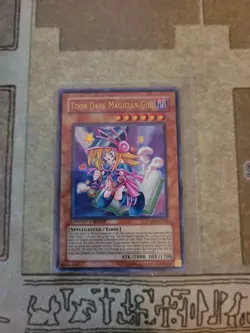 YUGIOH TOON DARK MAGICIAN GIRL JUMP-EN010 ULTRA LIMITED ED NM - Image 1