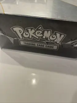 Pokemon TCG: Celebrations Ultra-Premium Collection Box 25th Anniversary 2021 820650829147 - Image 3