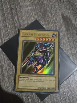 Yu-Gi-Oh ULTRA RARE CARD GAIA THE FIERCE KNIGHT LOB-006 LP/MP - Image 1