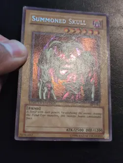 Yu-Gi-Oh! SECRET RARE CARD SUMMONED SKULL BPT-002 MP - Image 2