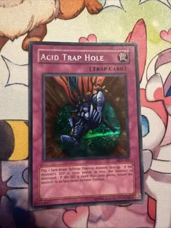 Yugioh! TCG Acid Trap Hole Secret Rare DDS-005 LP HOLO CLEAN - Image 1