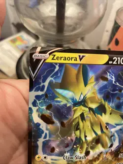 Zeraora v SWSH263 Sword & Shield Promo Holo Card Near Mint FREE SHIPPING! - Image 2