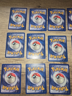Lot Of 20 Vintage WOTC Pokemon Cards.Lot#6 - Image 5