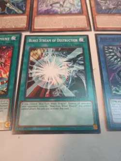 (1) Pre-owned 8 Yugioh Card Bundle For Anyone Making A Start To A Blue Eyes Deck - Image 4