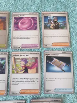 TRAINER SHROUDED FABLE BUNDLE OF POKEMON CARDS - Image 3