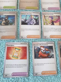 TRAINER SHROUDED FABLE BUNDLE OF POKEMON CARDS - Image 4