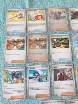 TRAINER TWILIGHT MASQUERADE BUNDLE OF POKEMON CARDS - Image 2