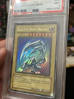 PSA 9 MINT Blue-Eyes White Dragon SDK-001 Ultra Rare Unlimited Yugioh - Image 4