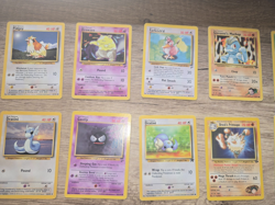 Lot Of 20 Vintage WOTC Pokemon Cards. Lot #1 - Image 2