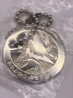 Zapdos! Pokemon VTG 1999 Pokemon Sealed Metal Keychain Coin Gachapon - Image 5