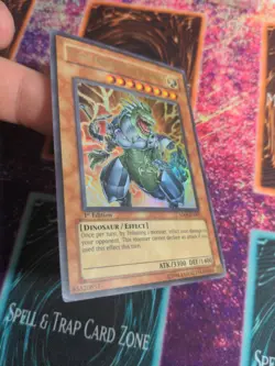 Yu-Gi-Oh! Super Conductor Tyranno SD09-EN001 1st Edition Ultra Rare LP - Image 2