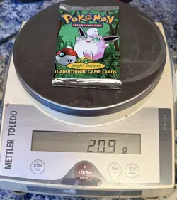 1999 Wizards of the Coast 1st Edition Pokemon Jungle Booster Pack Sealed 20.9 Gr 742818060639 - Image 1