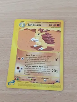 Sandslash 93/144 Skyridge Fighting WOTC Vintage Pokemon 2003 (NM) - Image 1