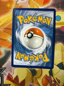 Garbodor V 100/203 Evolving Skies Ultra Rare Holo Pokemon Card NM - Image 2
