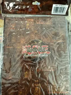 Yugioh Trading Card Game Binder 1996 Yugi Artwork 4 Page Inserts. Rare Binder - Image 2